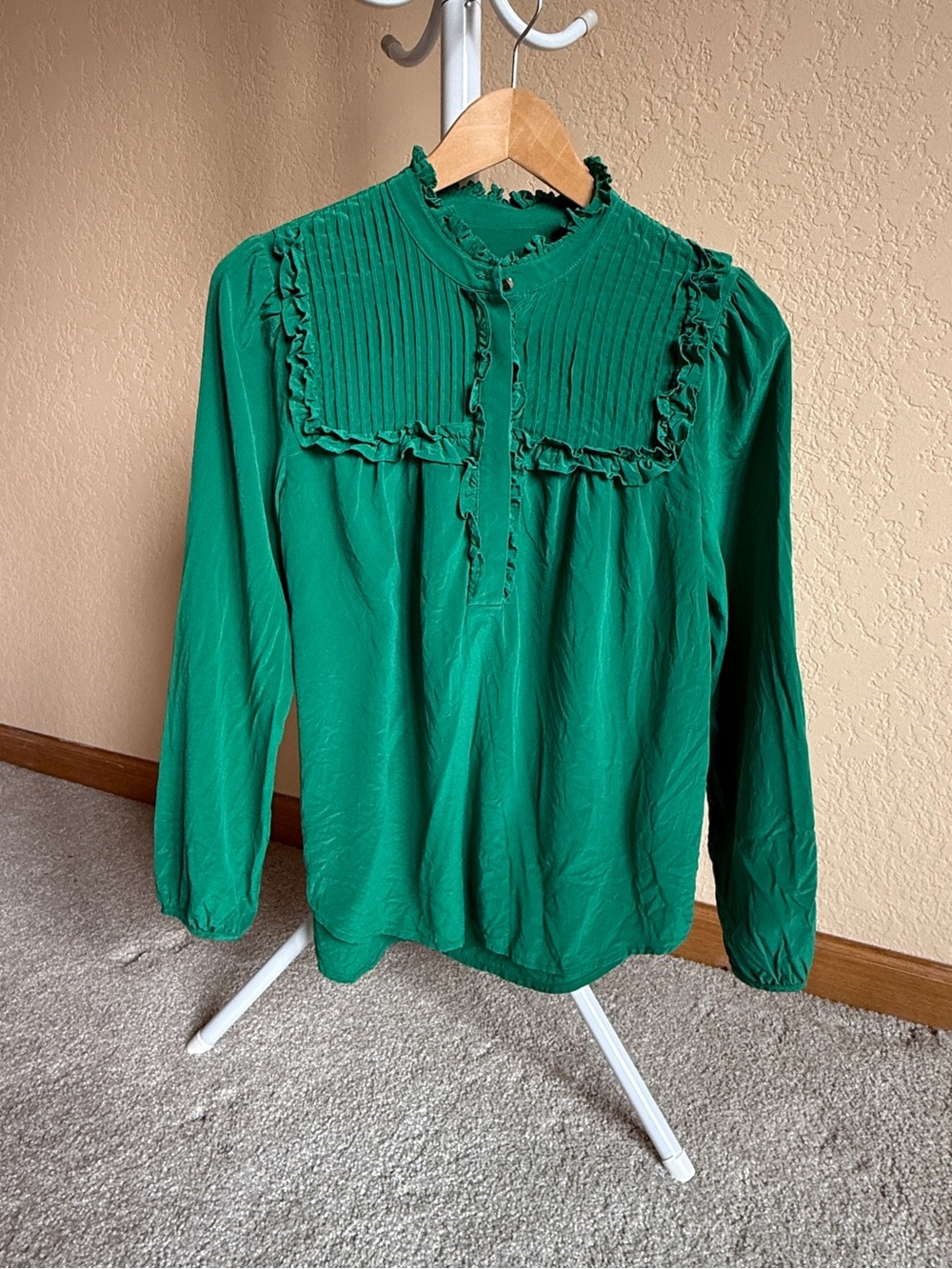 J. Crew Emerald Green Ruffled Pintuck Yoke Silk Blouse Size XS
